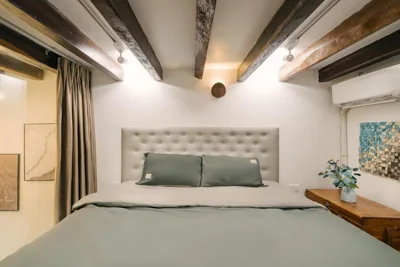 Cozy Corner in Old Quarter – Photos 2